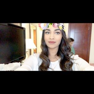 Meet your Posher, Fatima